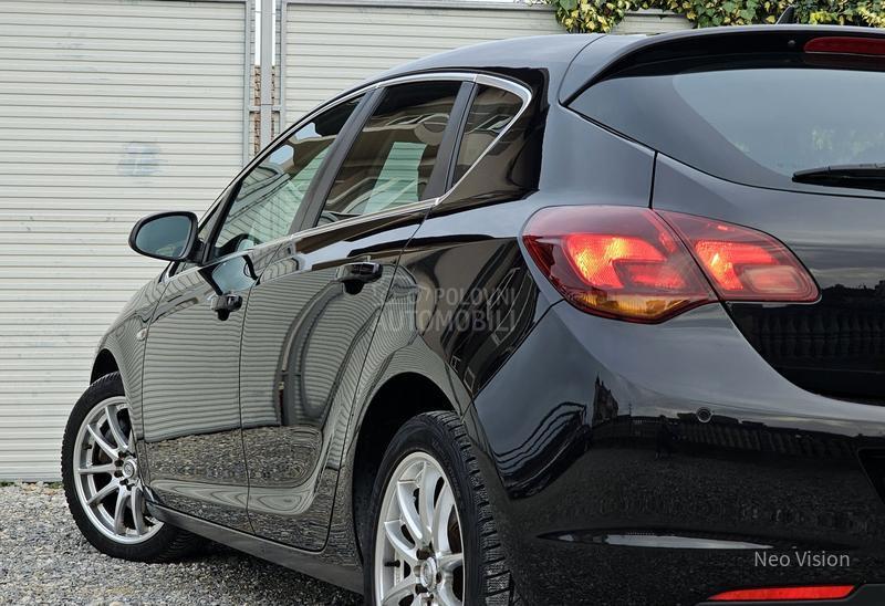 Opel Astra J 1.7 CDTi Cosmo