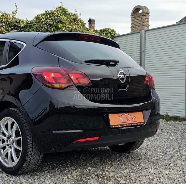 Opel Astra J 1.7 CDTi Cosmo