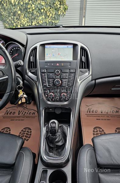 Opel Astra J 1.7 CDTi Cosmo