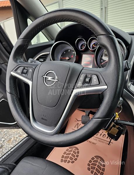 Opel Astra J 1.7 CDTi Cosmo