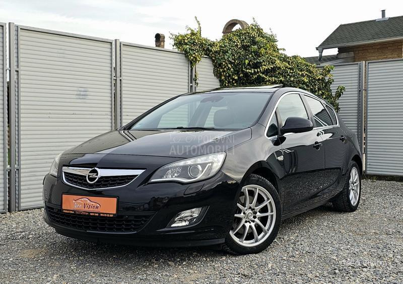 Opel Astra J 1.7 CDTi Cosmo