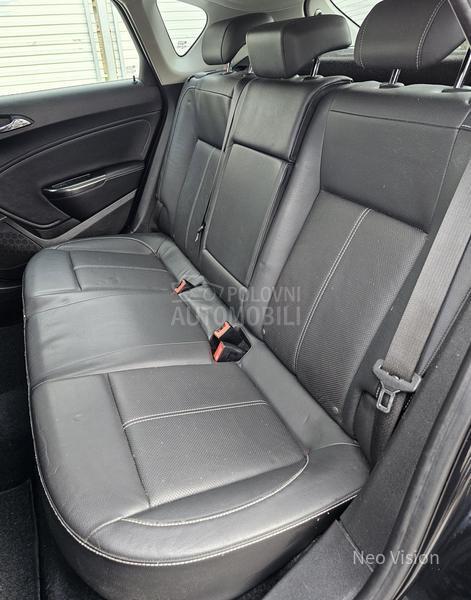 Opel Astra J 1.7 CDTi Cosmo