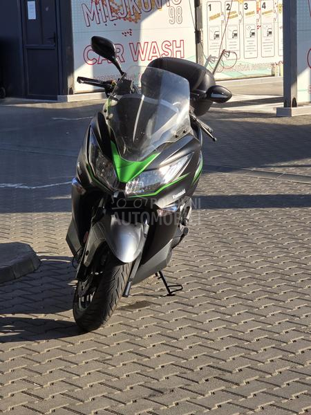 Kawasaki J300
