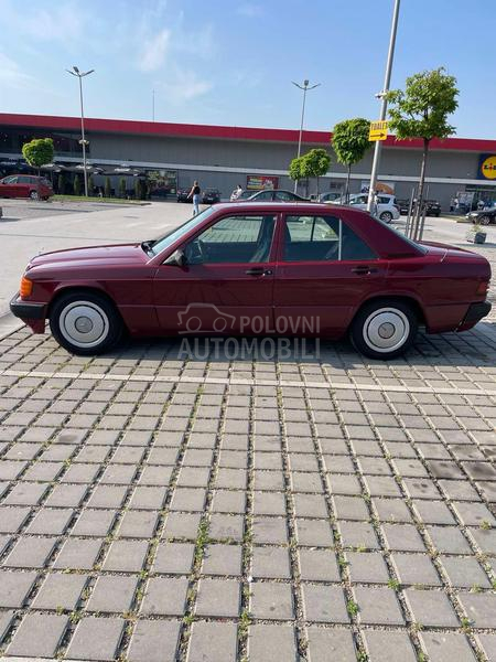 Mercedes Benz 190 D