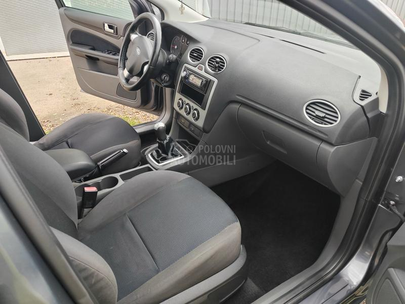 Ford Focus 1.6