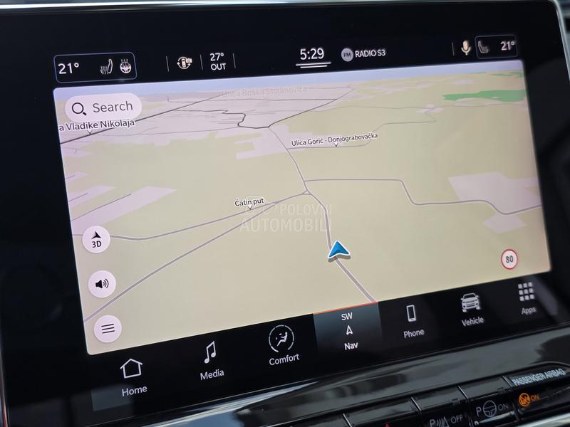 Jeep Compass 1.3 plug in