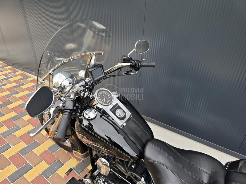 Harley Davidson FLSTC Heritage Softail