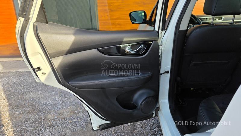 Nissan Qashqai 1.5 DCi 360C TEKNA