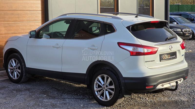 Nissan Qashqai 1.5 DCi 360C TEKNA