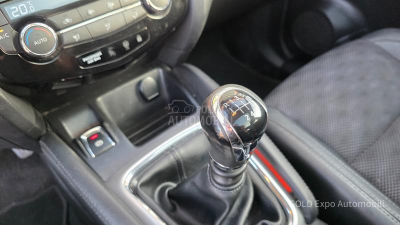 Nissan Qashqai 1.5 DCi 360C TEKNA