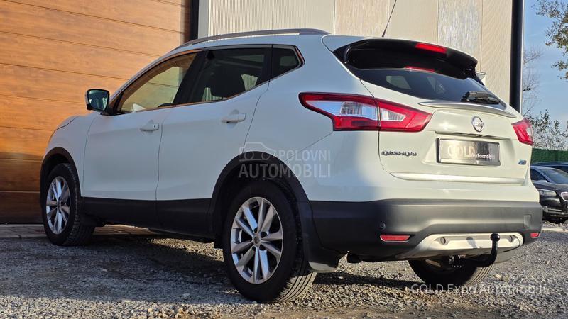 Nissan Qashqai 1.5 DCi 360C TEKNA
