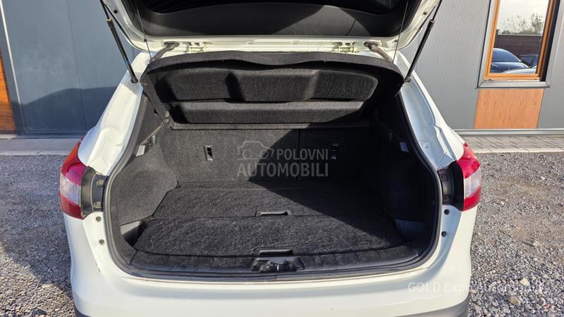 Nissan Qashqai 1.5 DCi 360C TEKNA