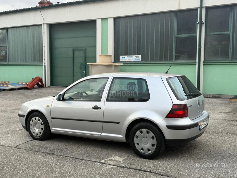 Volkswagen Golf 4 1.9 TDi 90