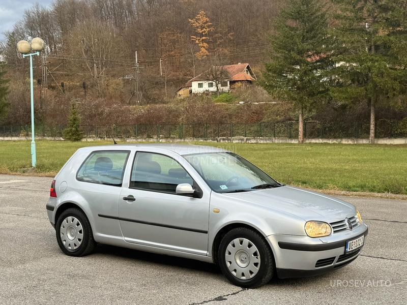 Volkswagen Golf 4 1.9 TDi 90