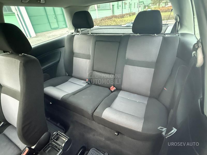 Volkswagen Golf 4 1.9 TDi 90