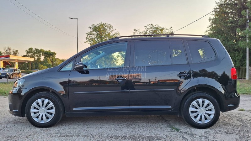 Volkswagen Touran 1.6 TDI  HIGH LINE