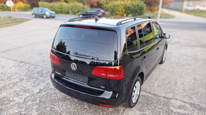 Volkswagen Touran 1.6 TDI  HIGH LINE