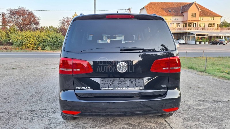 Volkswagen Touran 1.6 TDI  HIGH LINE