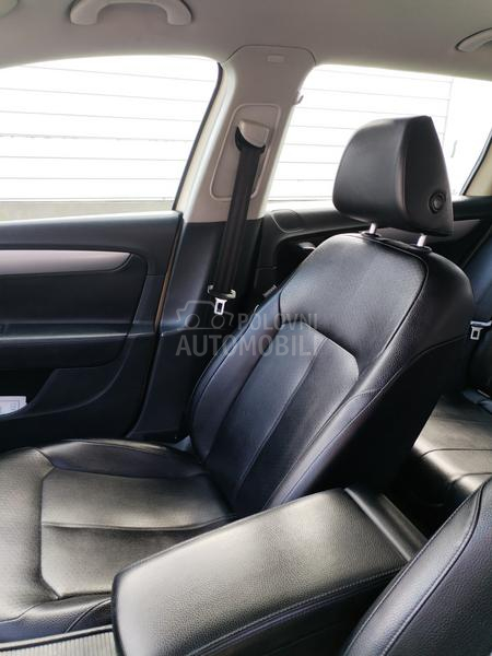 Volkswagen Passat B7 2.0 tdi