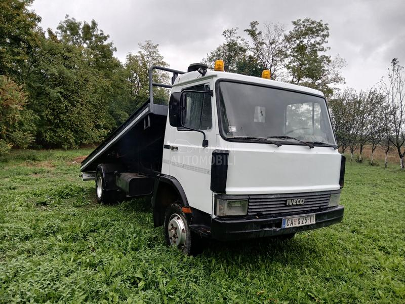 Zastava 650 AD, citaj opis