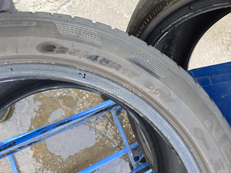 Nexen 225/45 R17 Letnja