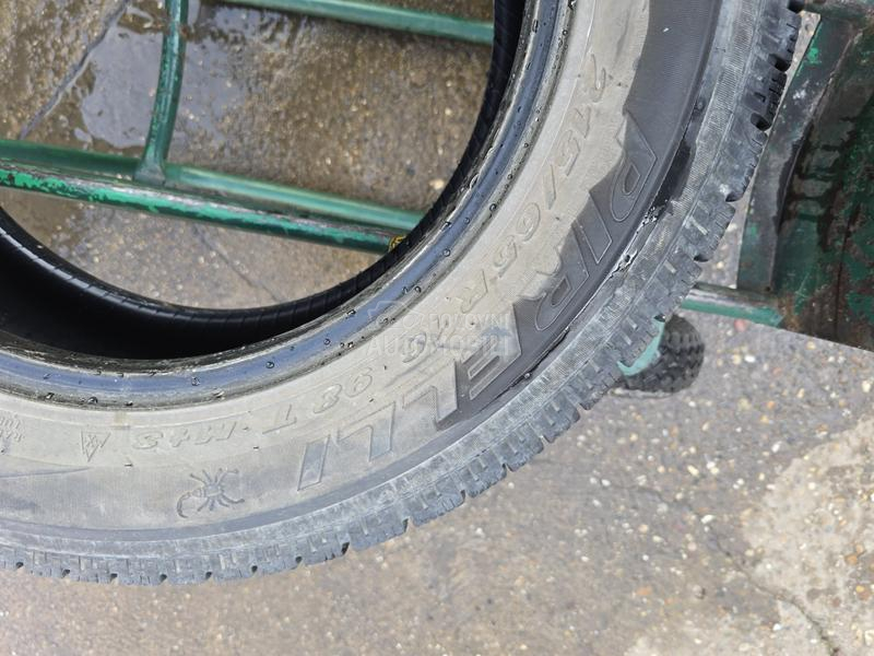 Pirelli 215/65 R16 Zimska