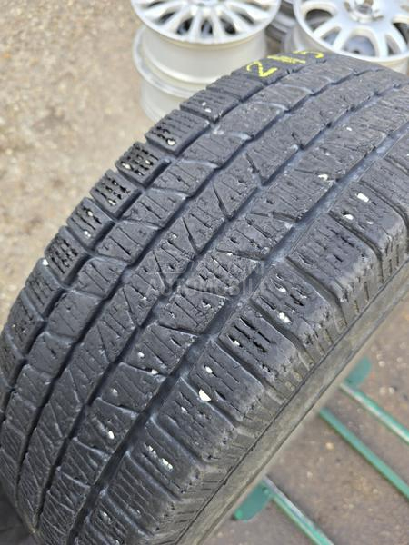 Pirelli 215/65 R16 Zimska