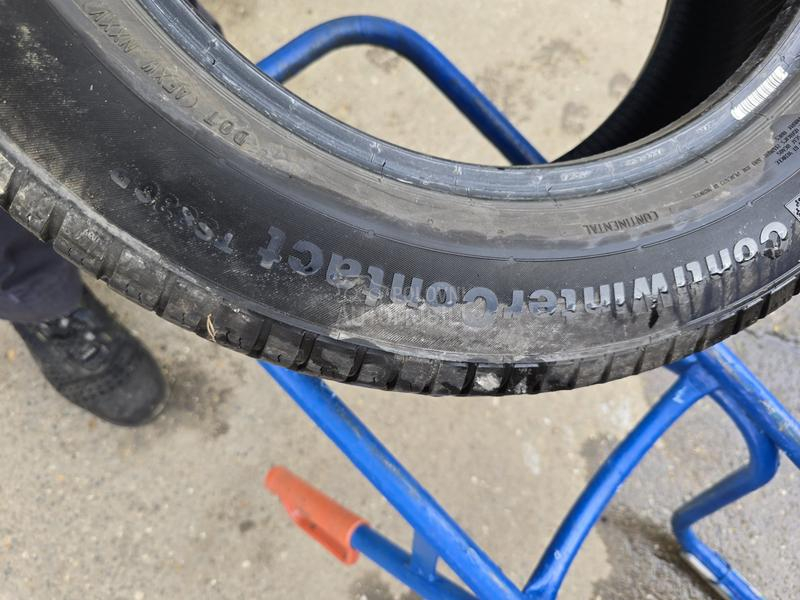 Continental 205/60 R16 Zimska