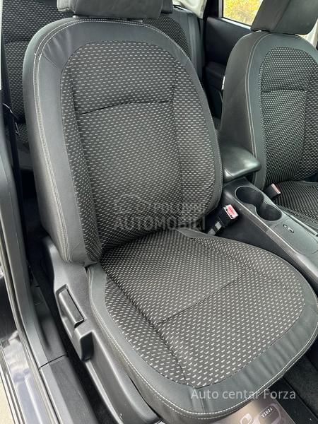 Nissan Qashqai N O V