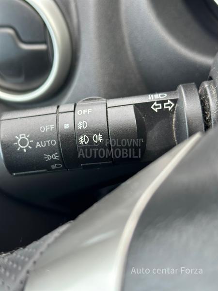 Nissan Qashqai N O V