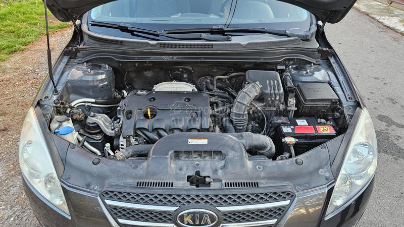 Kia cee`d sw 1.6 CVVT EX