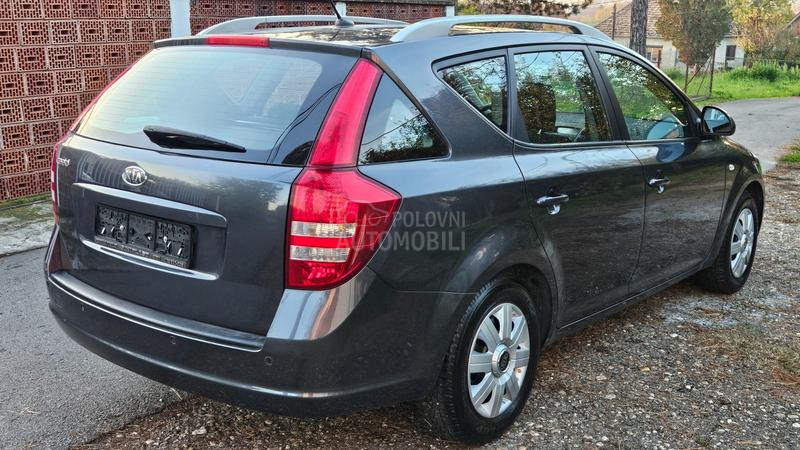 Kia cee`d sw 1.6 CVVT EX