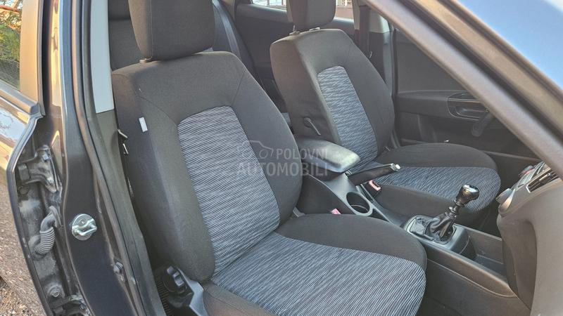 Kia cee`d sw 1.6 CVVT EX