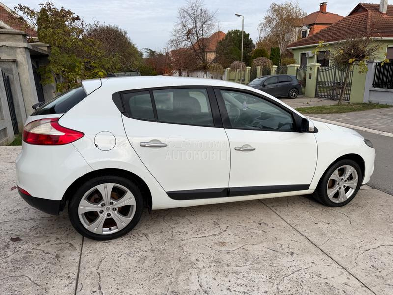 Renault Megane 1.6 16V N.A.V.I