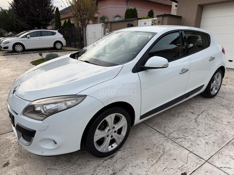 Renault Megane 1.6 16V N.A.V.I