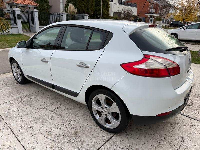 Renault Megane 1.6 16V N.A.V.I