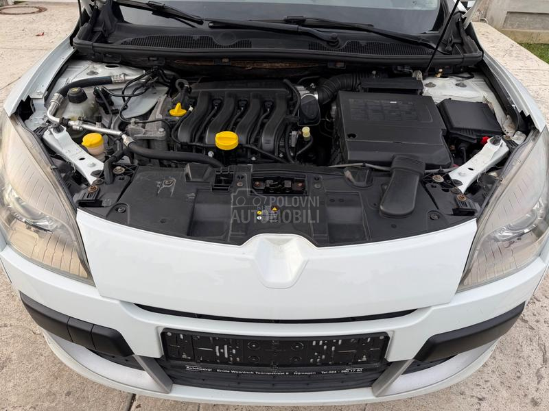 Renault Megane 1.6 16V N.A.V.I