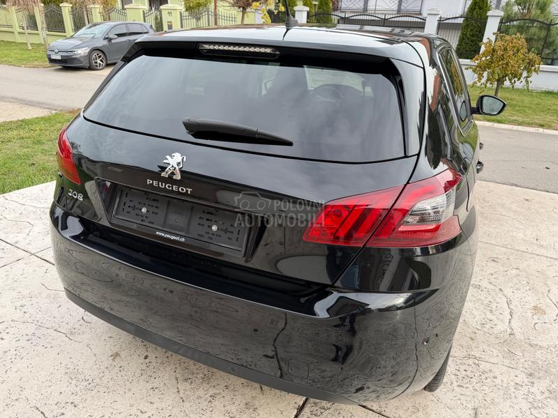 Peugeot 308 1.2. P.A.N.O ALLURE