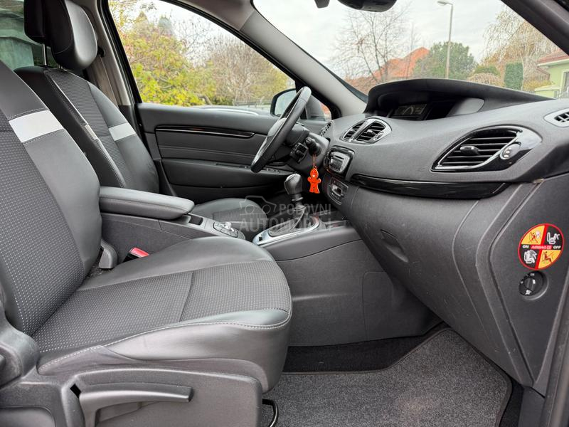 Renault Scenic 1.2 BOSE
