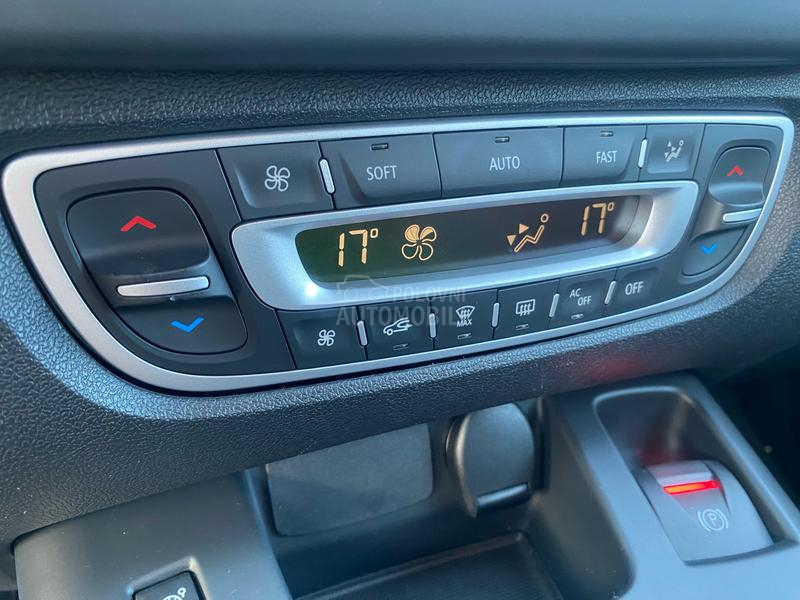 Renault Scenic 1.2 BOSE