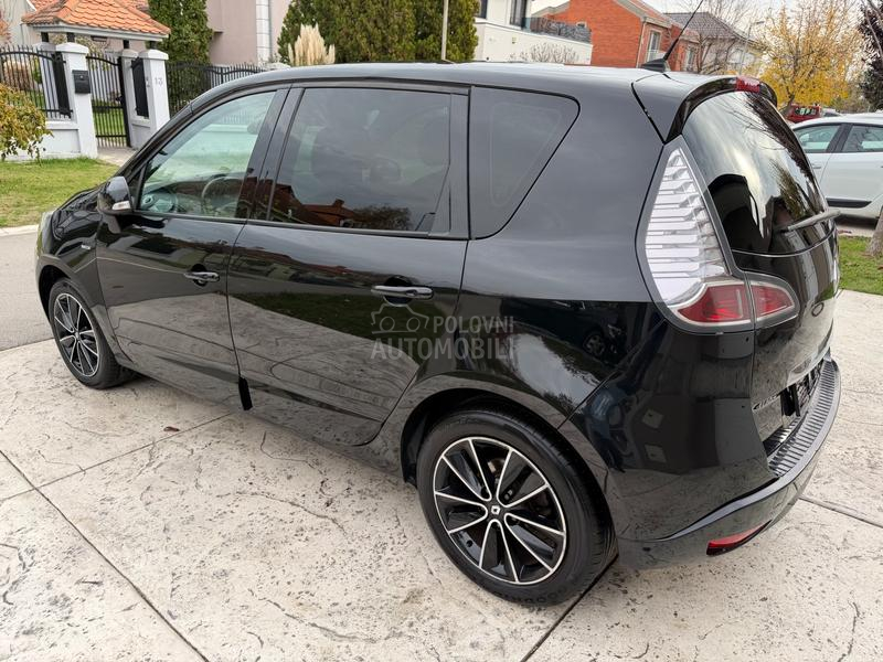 Renault Scenic 1.2 BOSE