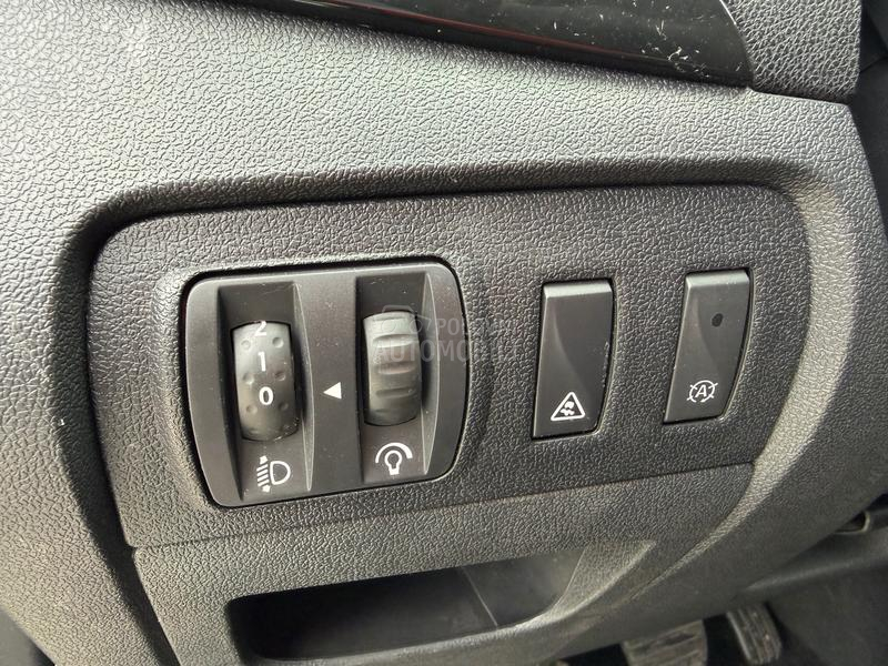 Renault Scenic 1.2 BOSE