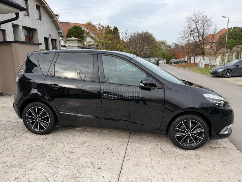 Renault Scenic 1.2 BOSE