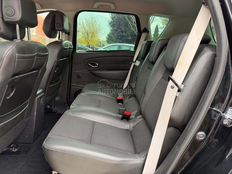 Renault Scenic 1.2 BOSE