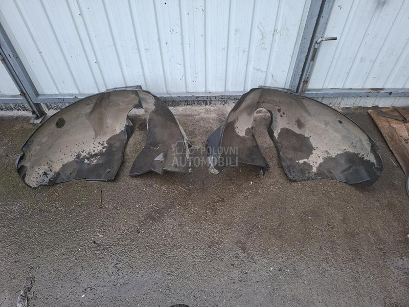 zadnja potkrila a4 b5 limuzina