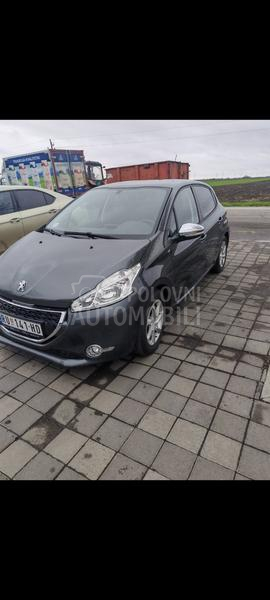 Peugeot 208 vti