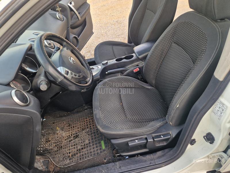 Nissan Qashqai 4-4  A U T O M A T
