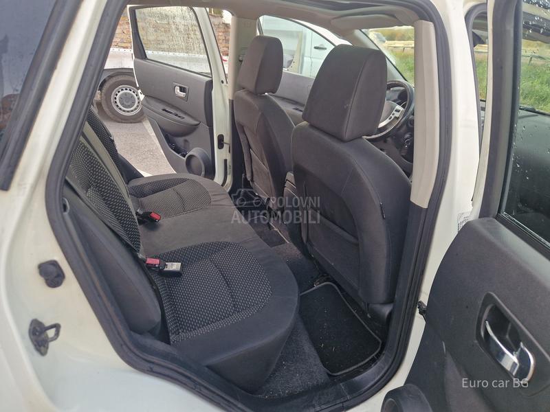 Nissan Qashqai 4-4  A U T O M A T