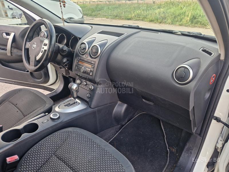 Nissan Qashqai 4-4  A U T O M A T