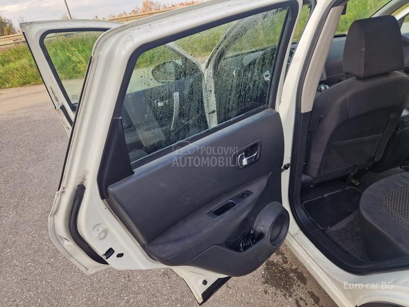Nissan Qashqai 4-4  A U T O M A T